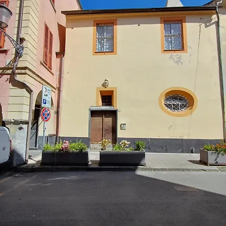 House In The Convent Casa de Férias