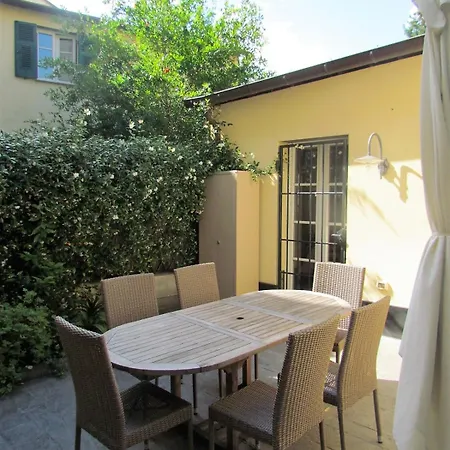 بيت للعطل House In The Convent كيافاري